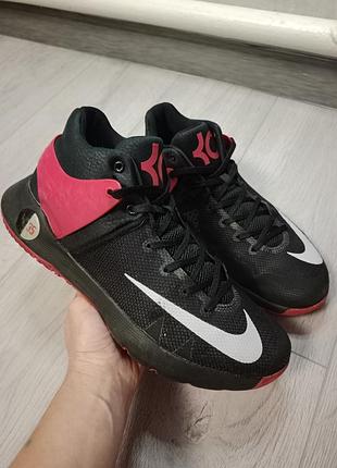 Кроссовки nike