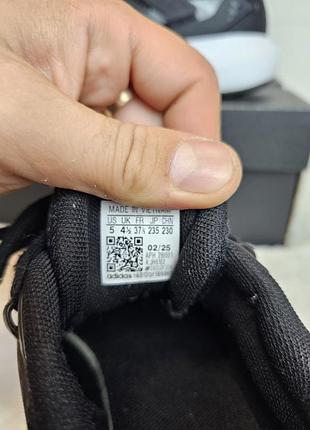 Кросівки adidas 37 розмір 8