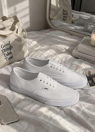 Жіночі білі базові кеди vans authentic