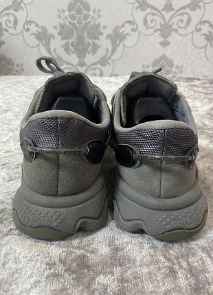Кросівки adidas 6