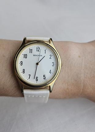 Время наручные sekonda. женские часы sekonda.