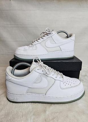 Кожаные кроссовки nike air force 1 в размере 44