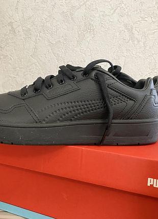 Кросівки чорні шкіряні puma оригінал американські 42 розмір продаю бо не підійшли не вгадав з розміром