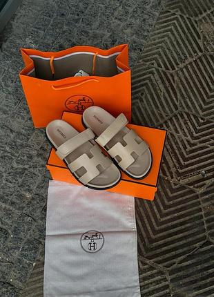 Шкіряні шльопанці h₴. rm€s chypre sandals beige calfskin
