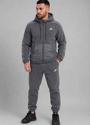 Чоловічий зимовий флісовий спортивний костюм nike у стильному графітовому кольорі.