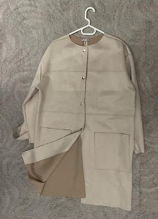 Легке пальто . кардинал р. l-xl нове