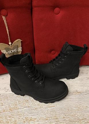 Кожаные фирменные ботинкиecco waterproof 37,38р.