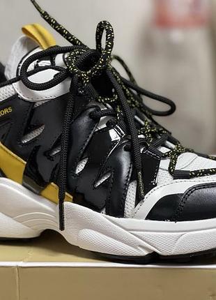 Кросівки michael kors hero colorblock sneakers, 6 usa (36 eur)