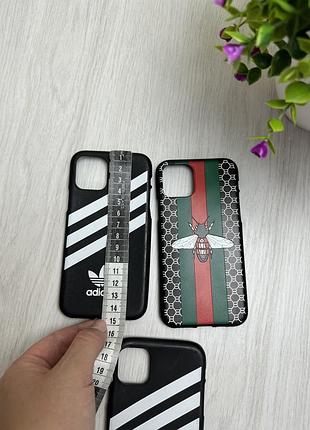 Чохли на iphone 4