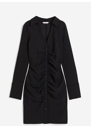 Плаття чорне на ґудзиках h&m міді s