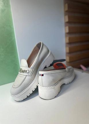 Tommy hilfiger лофери