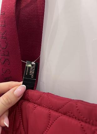 Червона сумка victoria’s secret 2