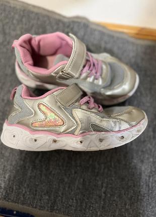 Кросівки для дівчинки skechers розмір 34 3