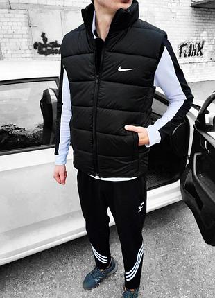 Мужская жилетка nike черная без капюшона из плащевки весення осенняя | безрукавка найк демисезонная m (b)