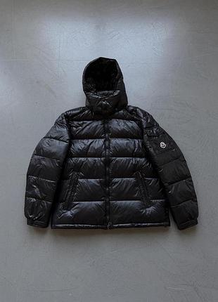 Мужской зимний пуховик moncler черный куртка теплая монклер с капюшоном l (b)