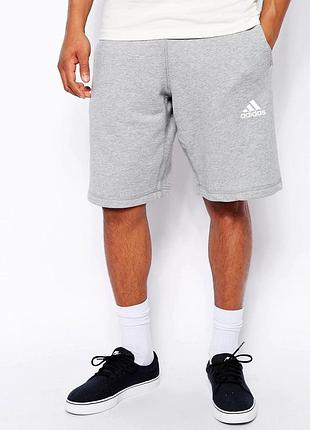 Шорты мужские adidas ( адидас ) серые белый значёк