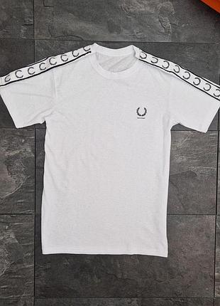 Мужская футболка fred perry белая с лампасами фред перри на лето m (bon)