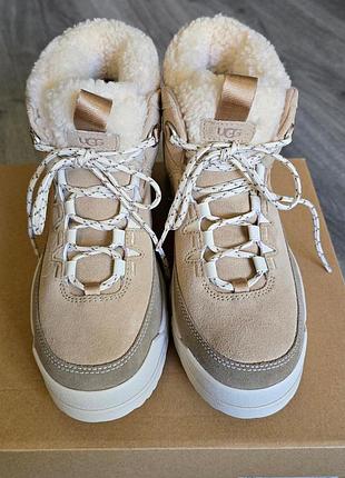 Черевики жіночі утепленні уггі ugg terretrail cozy lace waterproof boot