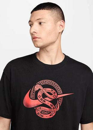 Футболка муж. nike sportswear year of the snake black t-shirt (арт. hj0602-010) l (50-52 см)