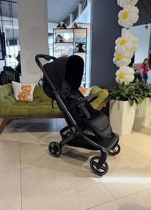 Прогулочная коляска maxi-cosi oxford cabin black onyx