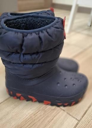 Дитячі зимові чоботи крокс crocs classic neo puff boot  розмір j2 (орієнтовно 33–34)