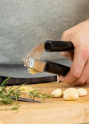 Пресс для чеснока kitchenaid classic kcg132ohobe 19 см черный 5182995