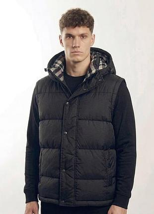Пуховик/жилетка burberry