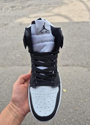 Nike air jordan 1 retro high 37 2