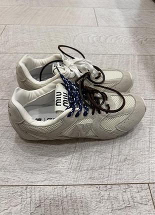 Кроссы miu miu. nb оригинал