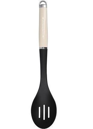 Ложка для сервировки с прорезями kitchenaid coreline kag004ohace 35.3 см кремовая 5087644