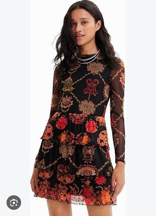 Шикарна міні-сукня desigual daphne оригінал сітка плисе / коротке плаття desigual розмір ѕ