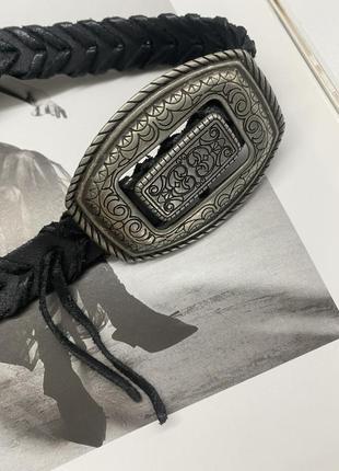 Чёрный кожаный ремень с металлическим декором этно бохо4 фото