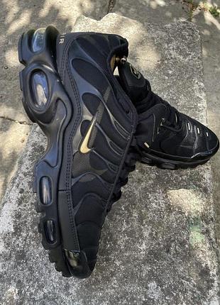 Чоловічі кросівки nike air max plus