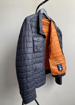 Стьобана куртка hackett london
