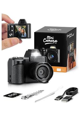 Міні цифровий фотоапарат mini camera (фото/відео, брелок) в комплектації sd карти немає.