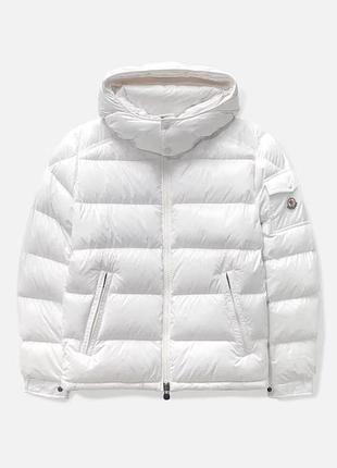 Пуховик moncler белый l