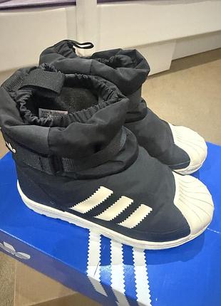 Зимові чоботи adidas 30,5 розмір