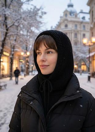 Шапка -капор на жінку, з ангори, на зиму та осінь.