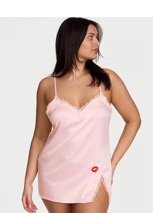 Нічна сорочка victoria's secret tease satin lace-trim mini slip dress губки