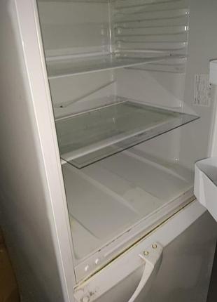 Продам холодильник под ремонт 5