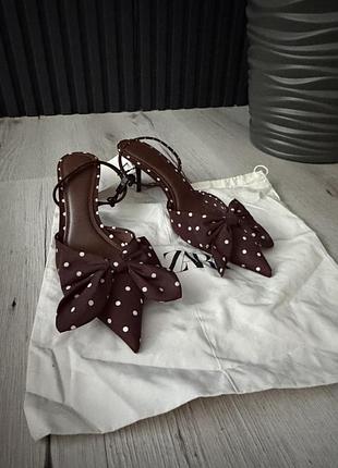 Продам текстильні лодочки в горох від zara