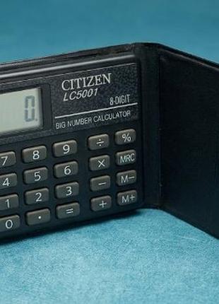 Компактний кишеньковий калькулятор citizen lc-5001 у захисному чорному чохлі-книжці. модель: citizen lc-5001 (japan cbm corporation).