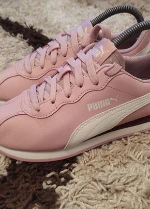 Рожеві кросівки puma 3
