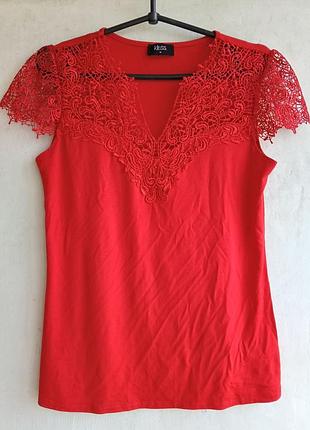 Красная кружевная футболка из вискозы, klass collection