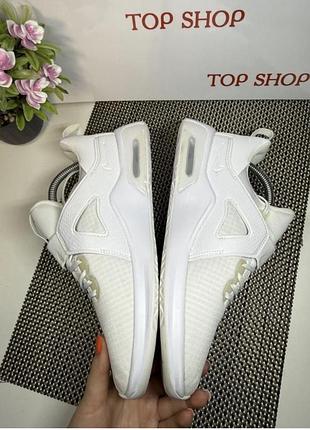 Оригінальні кросівки nike air 3