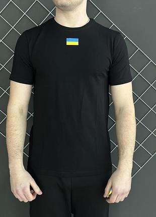 Футболка чорна прапор україни