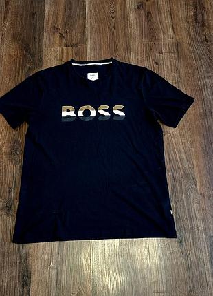 Мужская уникальная футболка hugo boss с большим лого оригинал