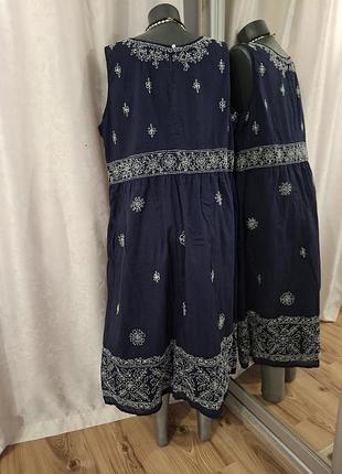 Красиве з вишивкою плаття 👗 2