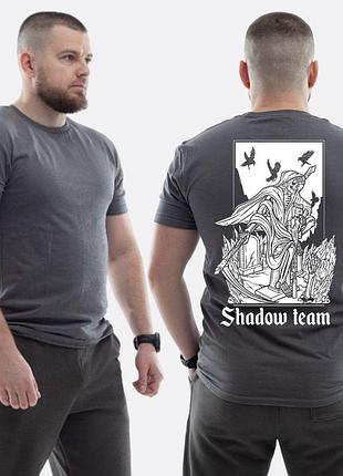 Чоловіча класична футболка з принтом shadow team скелет смерть на кладовищі , графітовий