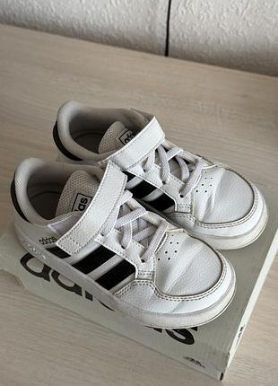 Кросівки adidas 2